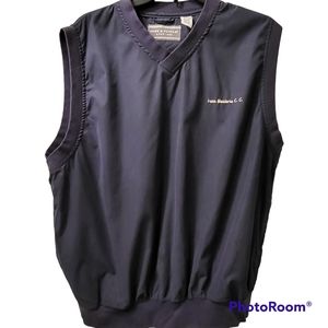 Page and Tuttle Navy Blue Golf V Neck Iron Masters CC Vest Windbreaker Logo